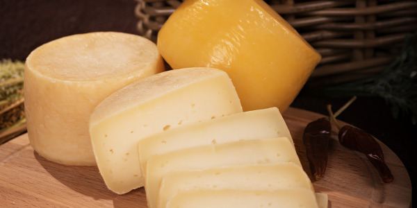 Low-fat yellow cheese, 15% fat