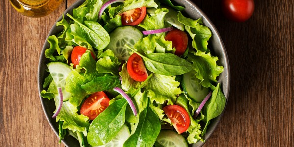 Baby spinach, cherry tomatoes and cucumbers