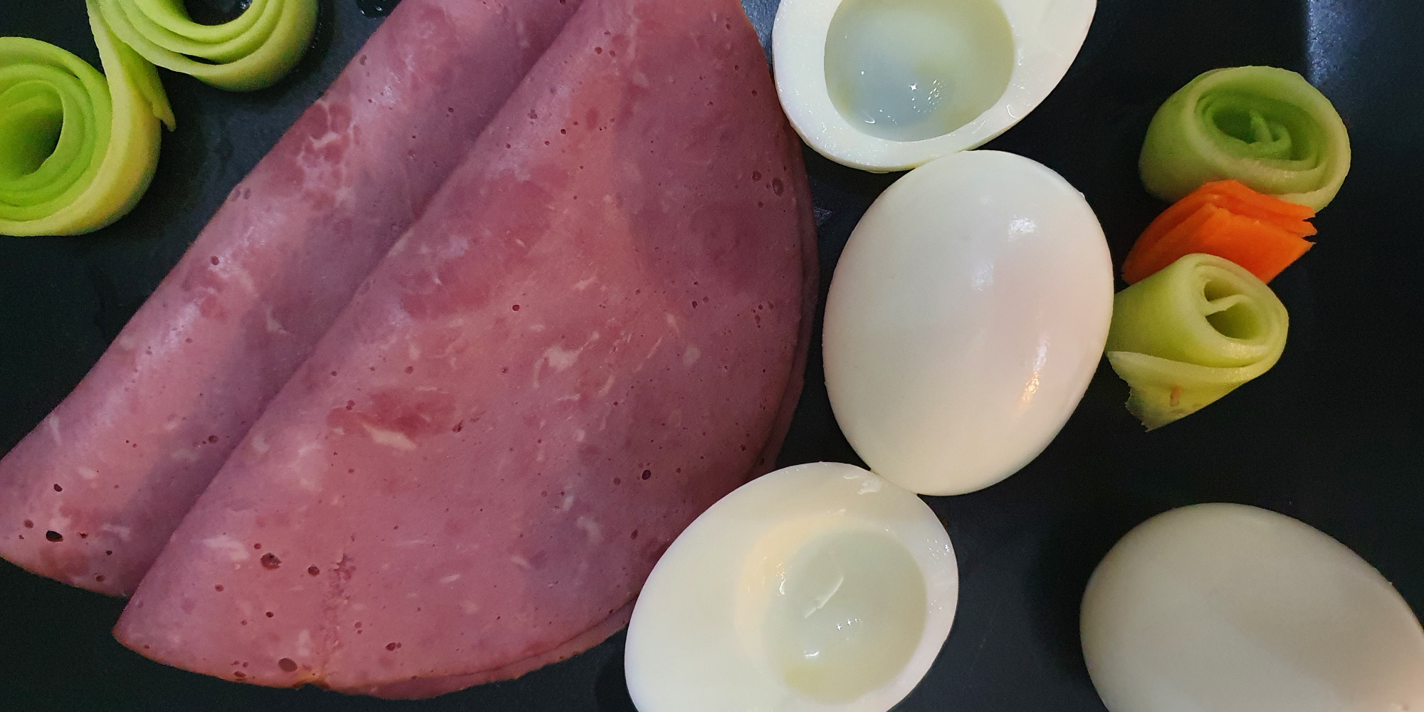 Chicken egg white (boiled) & Veal ham, 3% fat